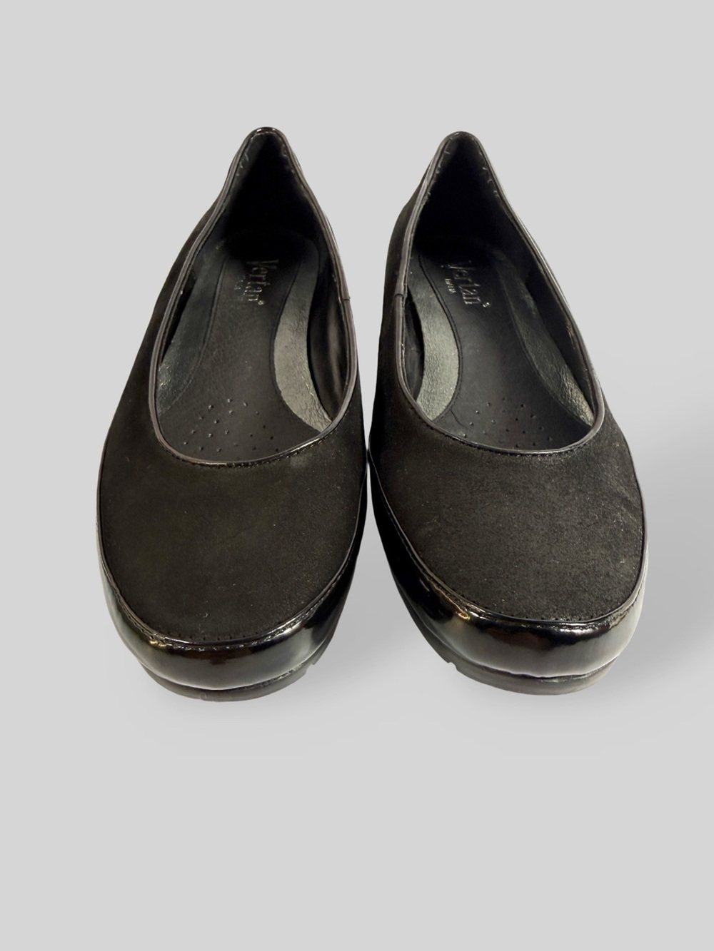 Vertan Italy Black Women's Slip-On Comfort Flats with Patent Trim